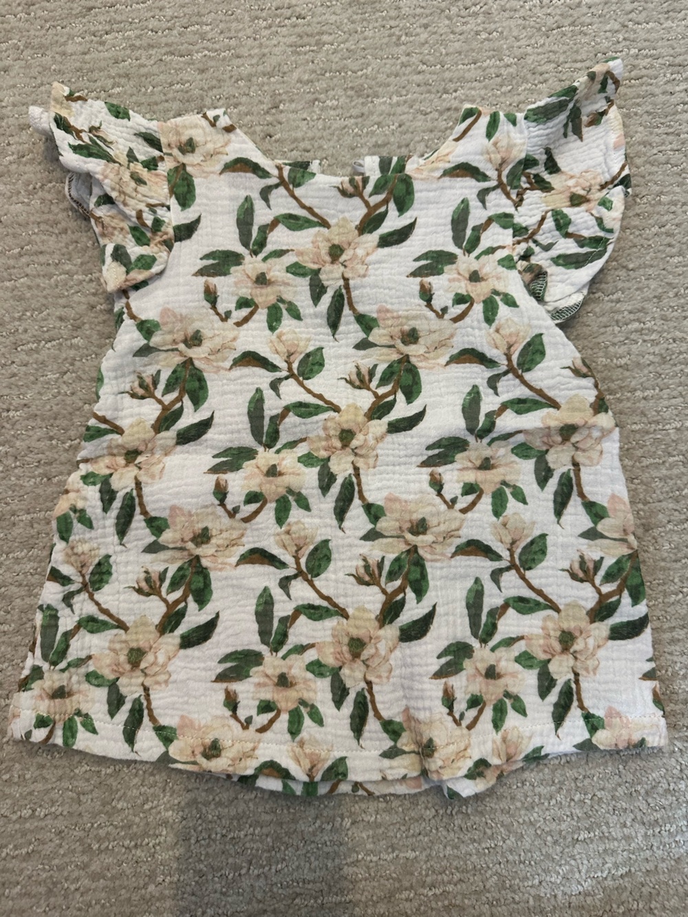 Mud Pie Cream Floral Quilt with Green Leaves